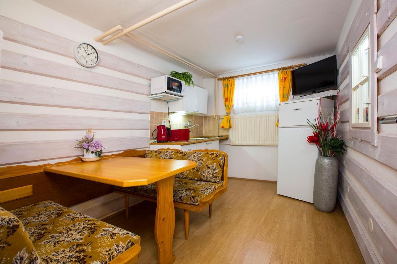 Apartment Bulusek *